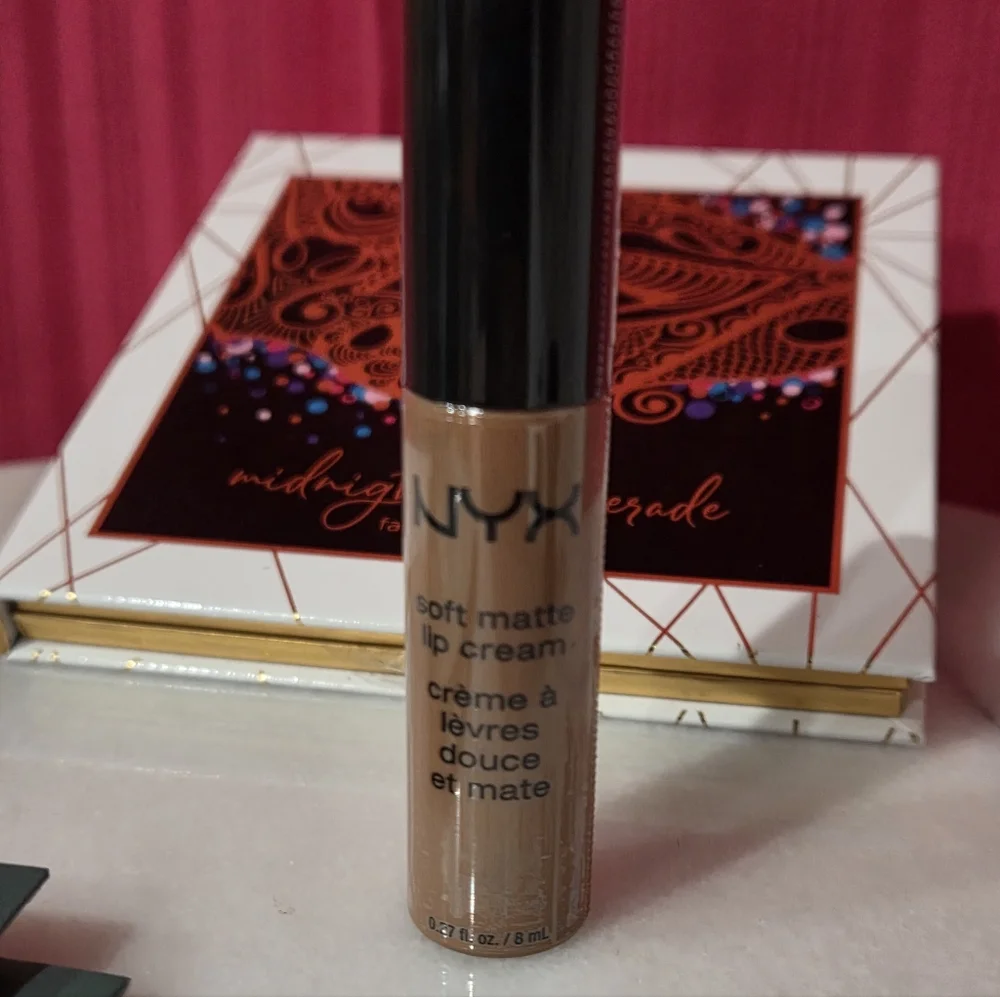 Midnight Masquerade Palette with OFRA Eyeshadows And NYX Lip Cream